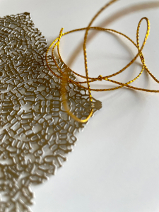 Haripriya-Typo-Mantra-Karte-001-Band-d